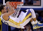 爱游戏大厅-铁骑当关，新王破晓，法拉利完美横扫哈斯，拉塞尔一鸣惊人