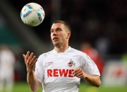 爱游戏在线-鏖战五盘惊险逆转！王皓三步棋盘活全局，中国队力克奥地利迎开门红