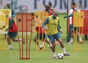 爱游戏体育-葡萄牙球员表现出色，帮助球队赢得胜利