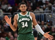 爱游戏官方-开拓者核心球员因紧急情况离队