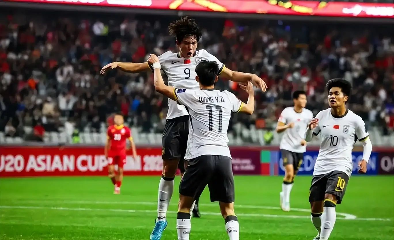 新一轮比赛中国家队获得胜利,晋级半决赛 新一轮比赛中国家队获得胜利,晋级半决赛