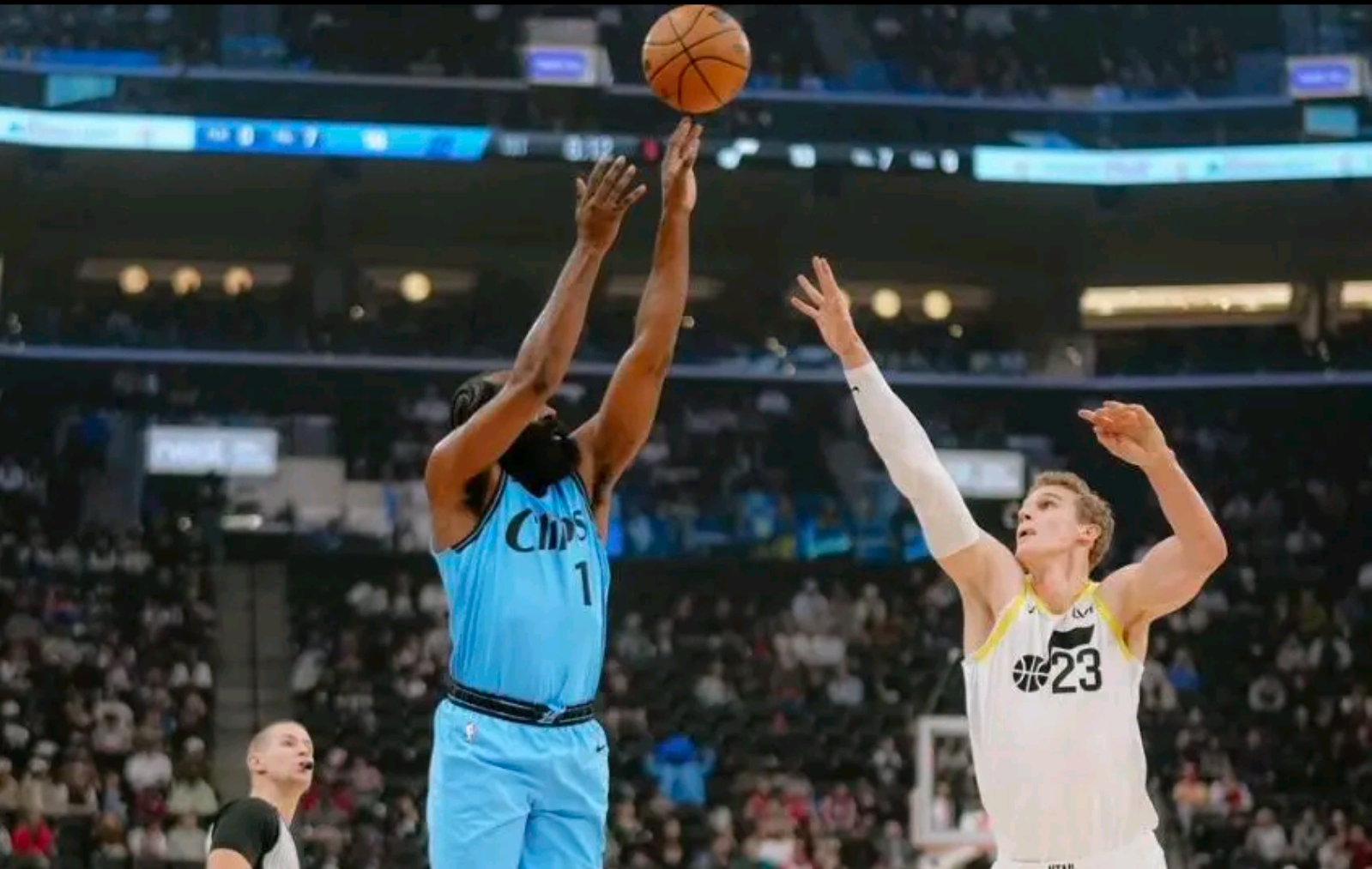 爵士取得胜利,战胜尼克继续势头的简单介绍 爵士取得胜利,战胜尼克继续势头的简单介绍