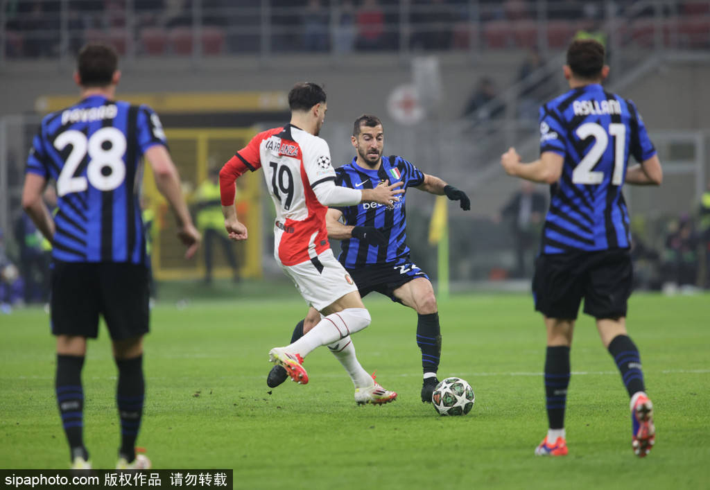 包含米兰德比一触即发,两队火力全开的词条 包含米兰德比一触即发,两队火力全开的词条