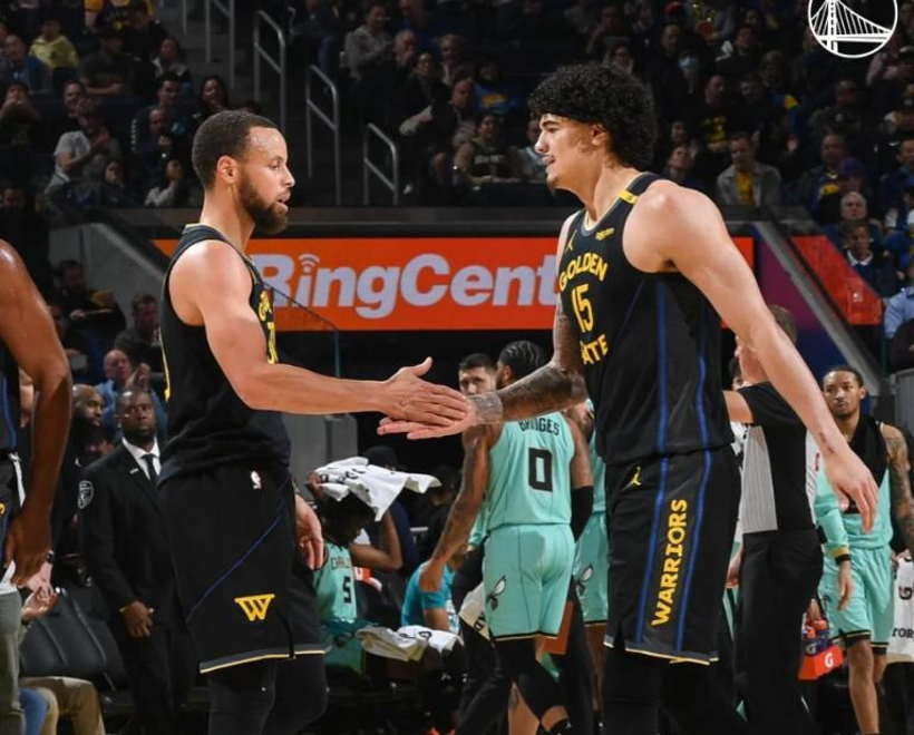 勇士主场大胜快船,库里重回状态霸气复苏 勇士主场大胜快船,库里重回状态霸气复苏