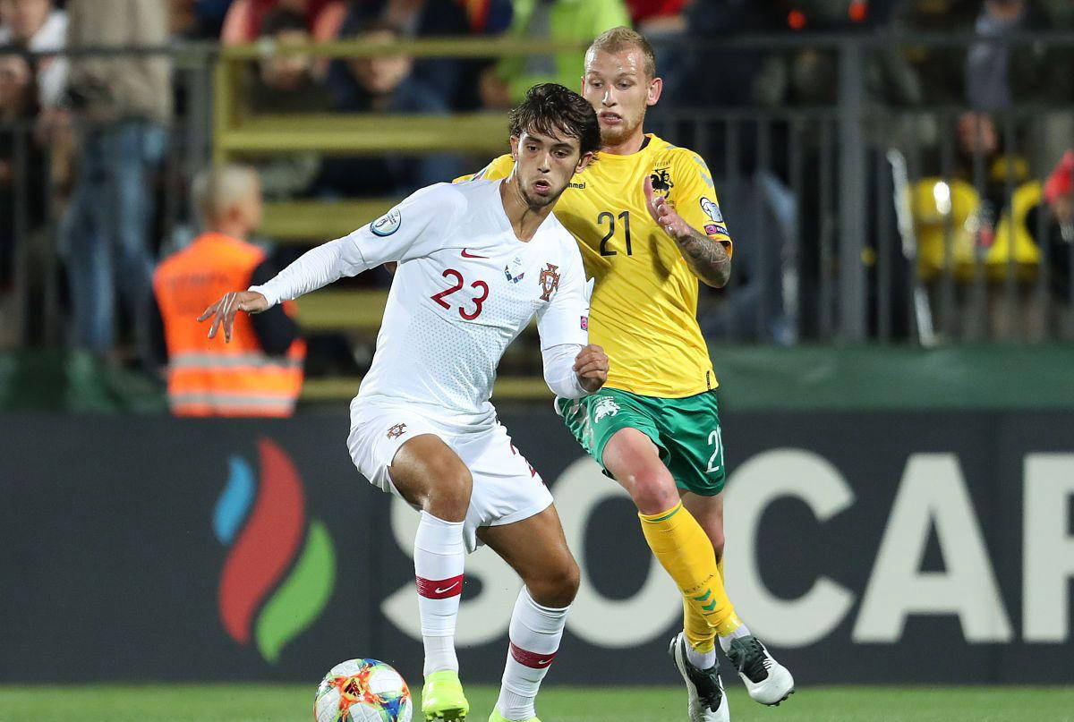 包含巴黎圣日耳曼小组赛轻松晋级实力凸显的词条 包含巴黎圣日耳曼小组赛轻松晋级实力凸显的词条