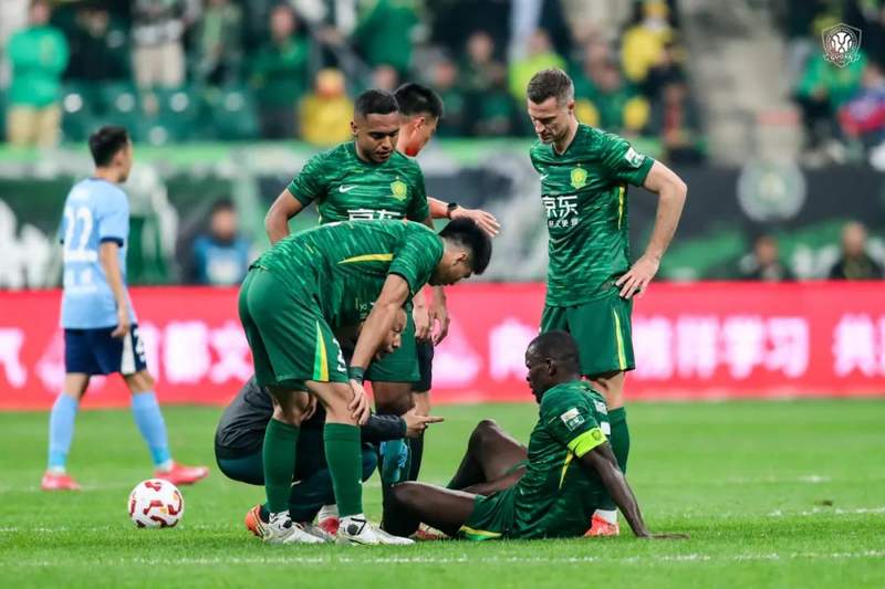 北京国安在最近一场比赛中击败死敌