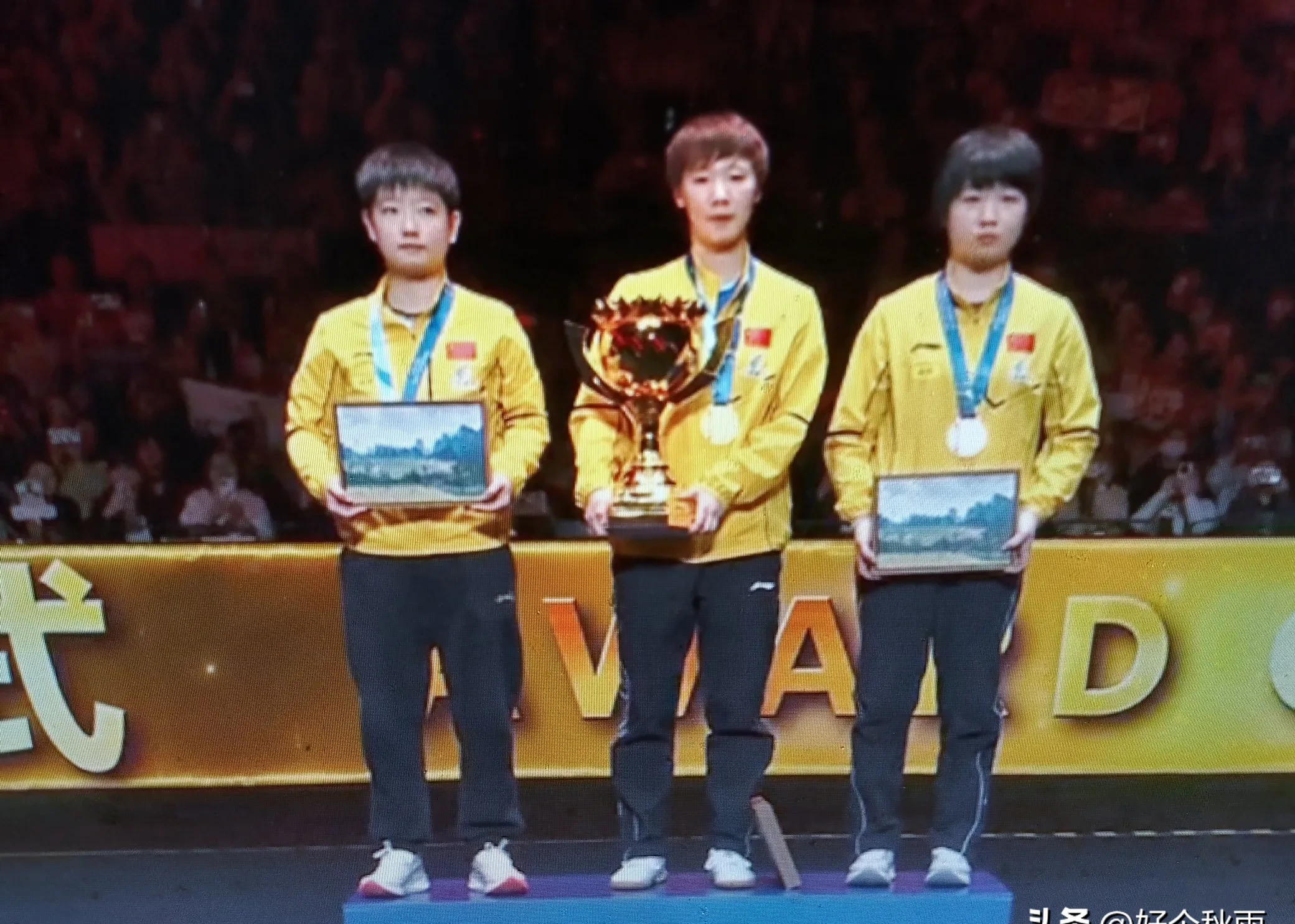 比赛结果意外惊喜,球员表现获得观众追捧 比赛结果意外惊喜,球员表现获得观众追捧