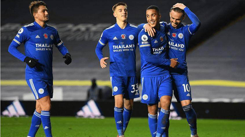 乌迪内斯主帅开会部署,球队备战关键比赛 乌迪内斯主帅开会部署,球队备战关键比赛