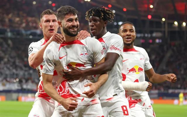 包含世俱杯前瞻:拜仁慕尼黑与对手交锋看点的词条 包含世俱杯前瞻:拜仁慕尼黑与对手交锋看点的词条