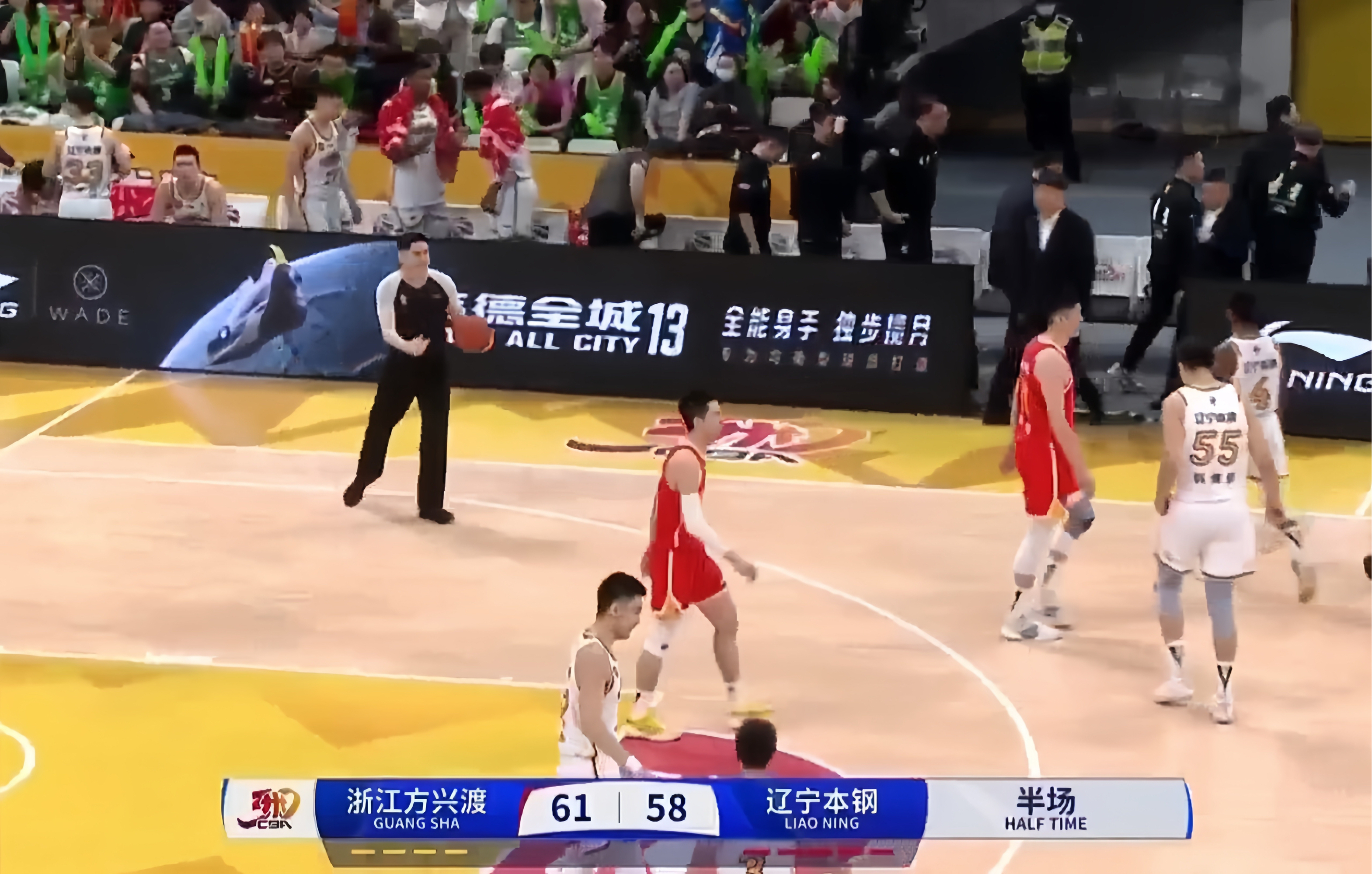 辽宁男篮鏖战湖南a控股男篮全力争胜的简单介绍