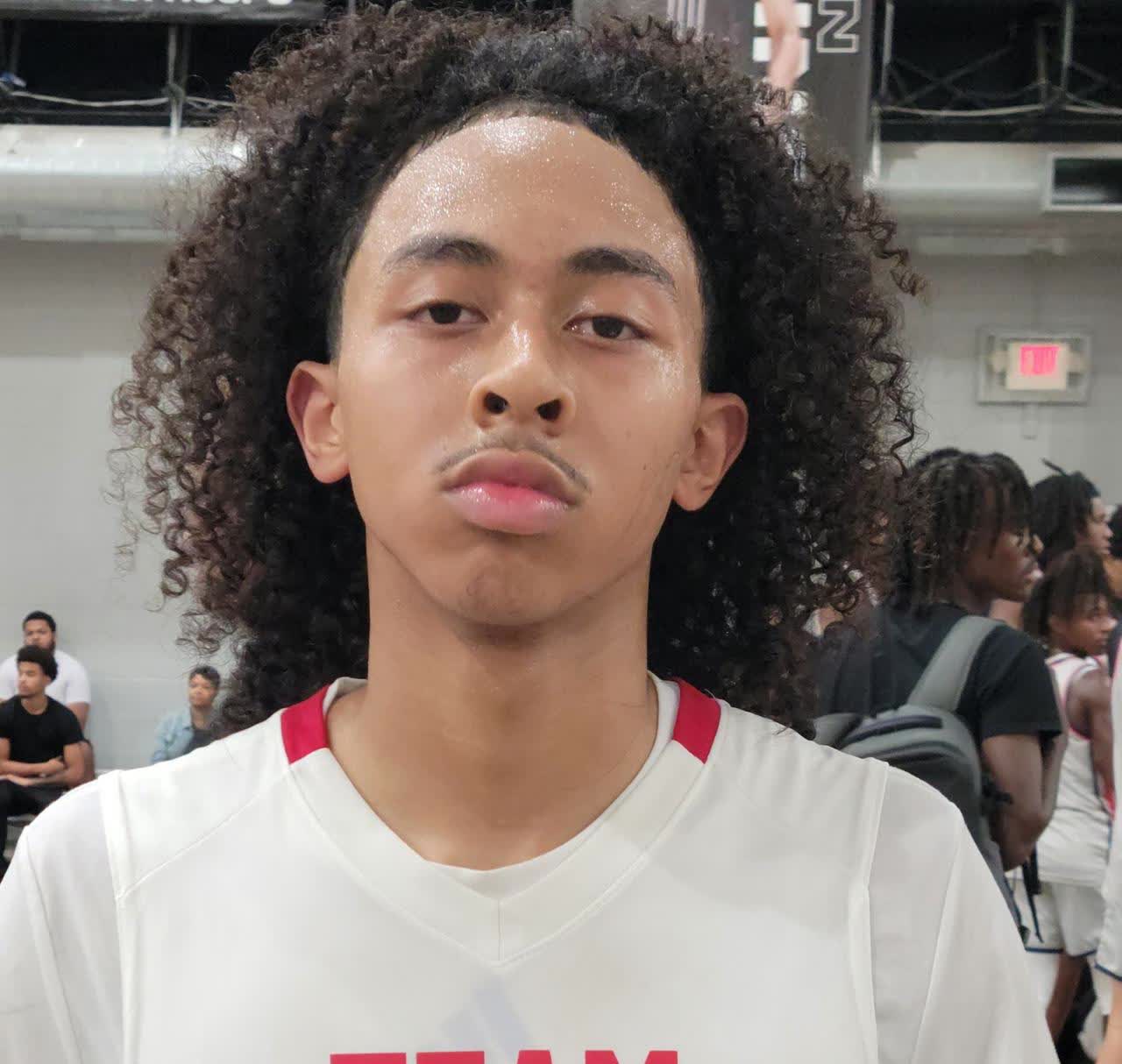 霸气表现!实力雄厚球队崭露头角 霸气表现!实力雄厚球队崭露头角