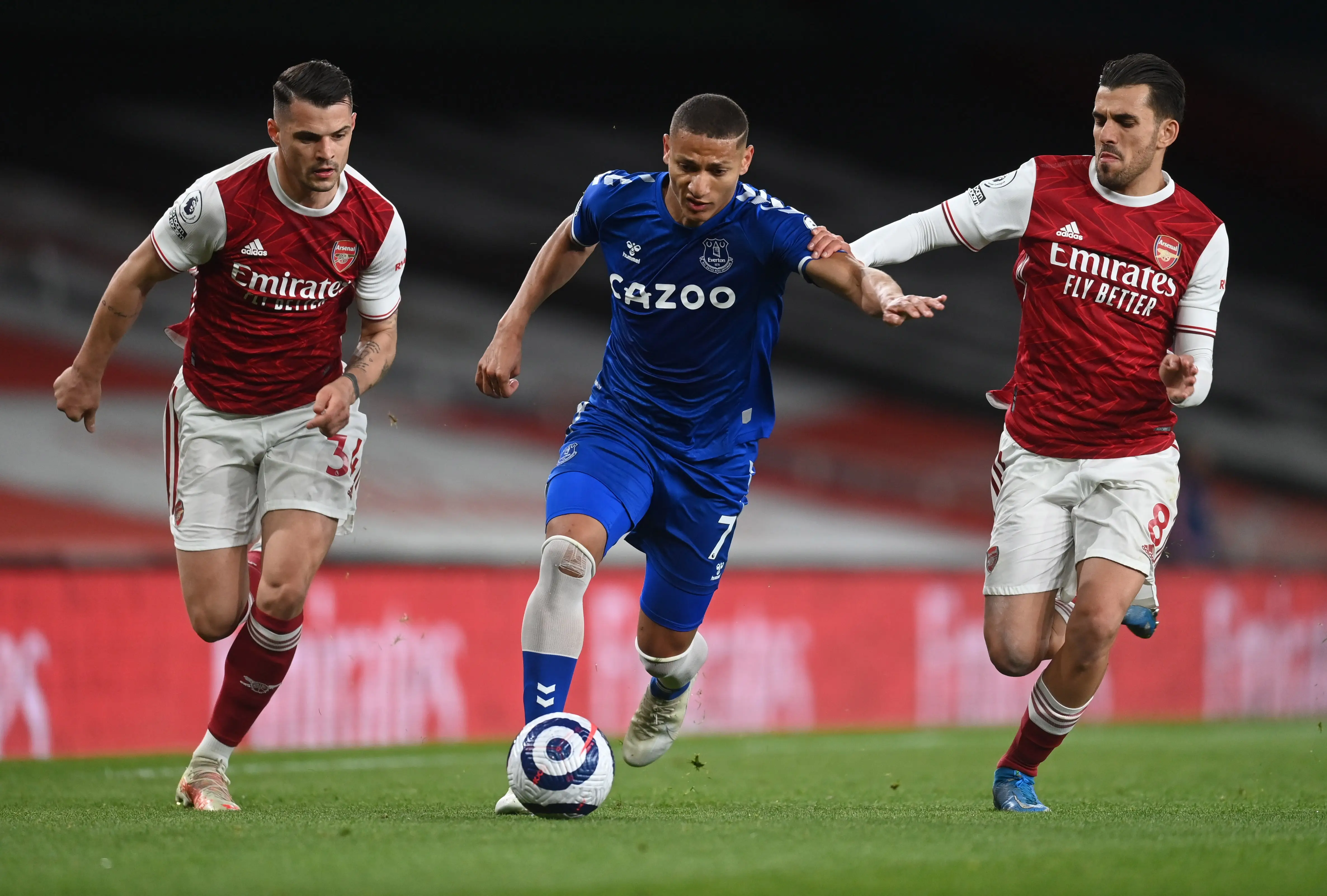 水晶宫窘境难解，英超前景黯淡