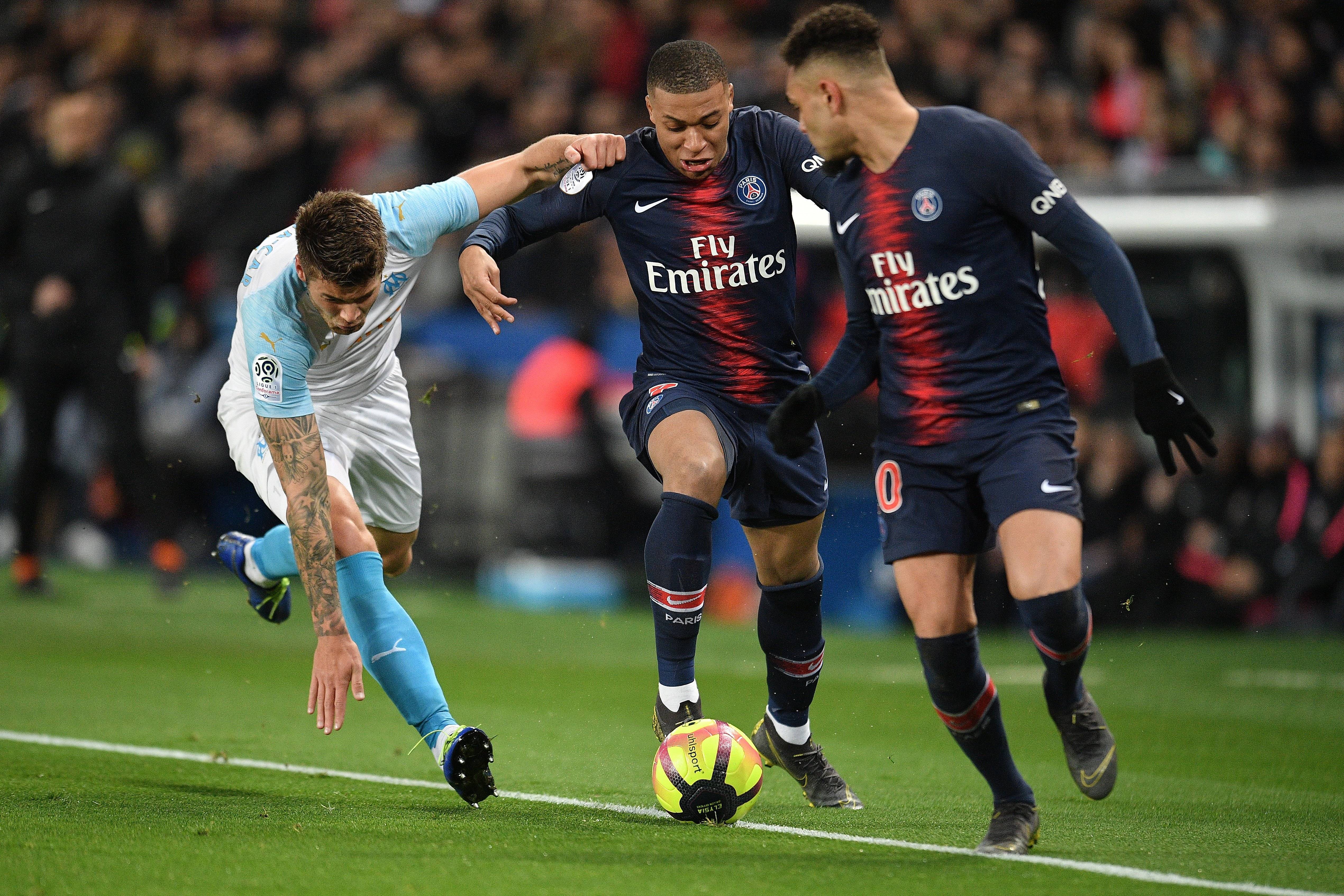 法国队集训备战下一局比赛