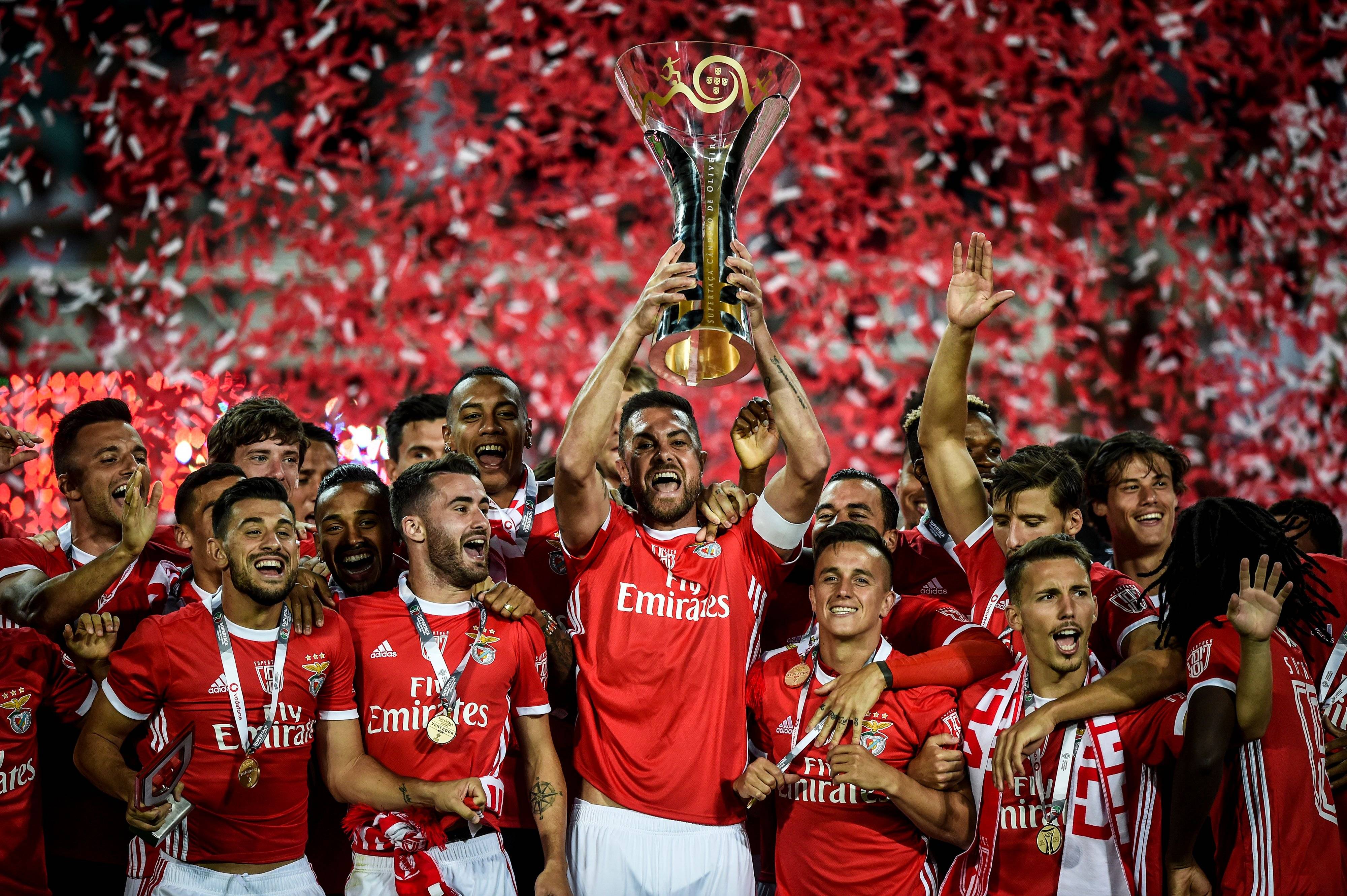 克罗地亚惊险晋级，剑指欧国联强