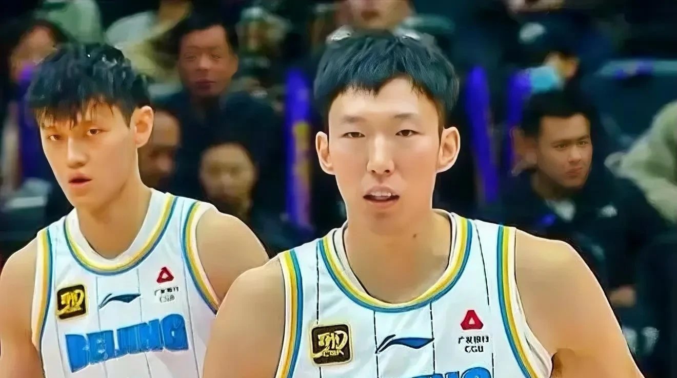 球队技术统治力明显,比赛节奏把握得当 球队技术统治力明显,比赛节奏把握得当