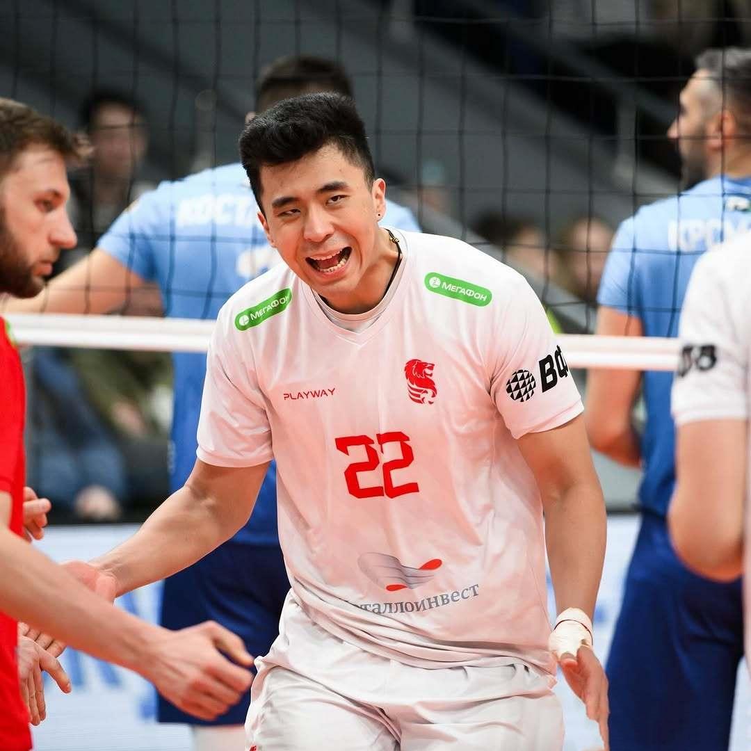 罗马斗志昂扬，上演逆袭成功晋级