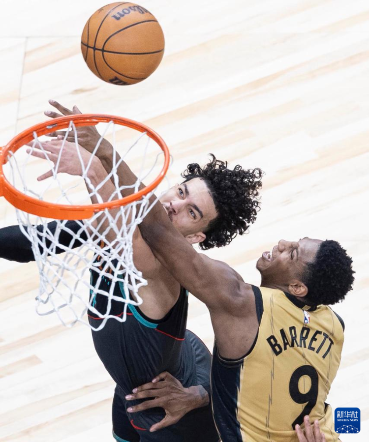 猛龙全队表现出色,主场大胜奇才 猛龙全队表现出色,主场大胜奇才