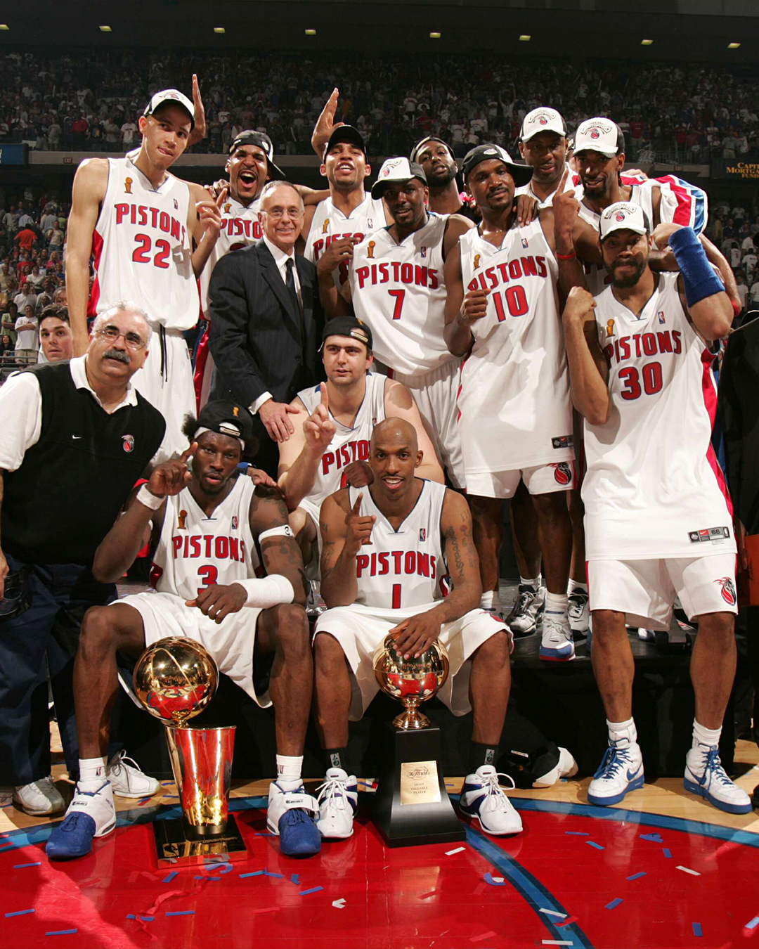 欧洲最佳篮球联赛：希腊兄弟对决