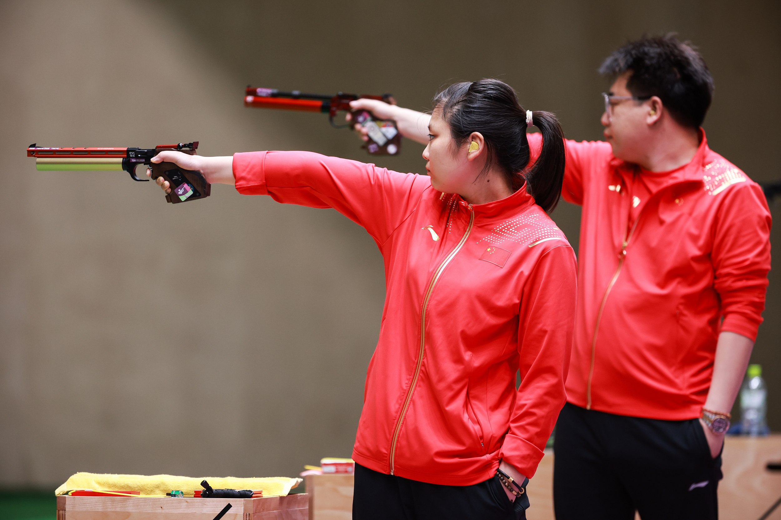 哥斯达黎加射击好手崭露头角，晋级半决