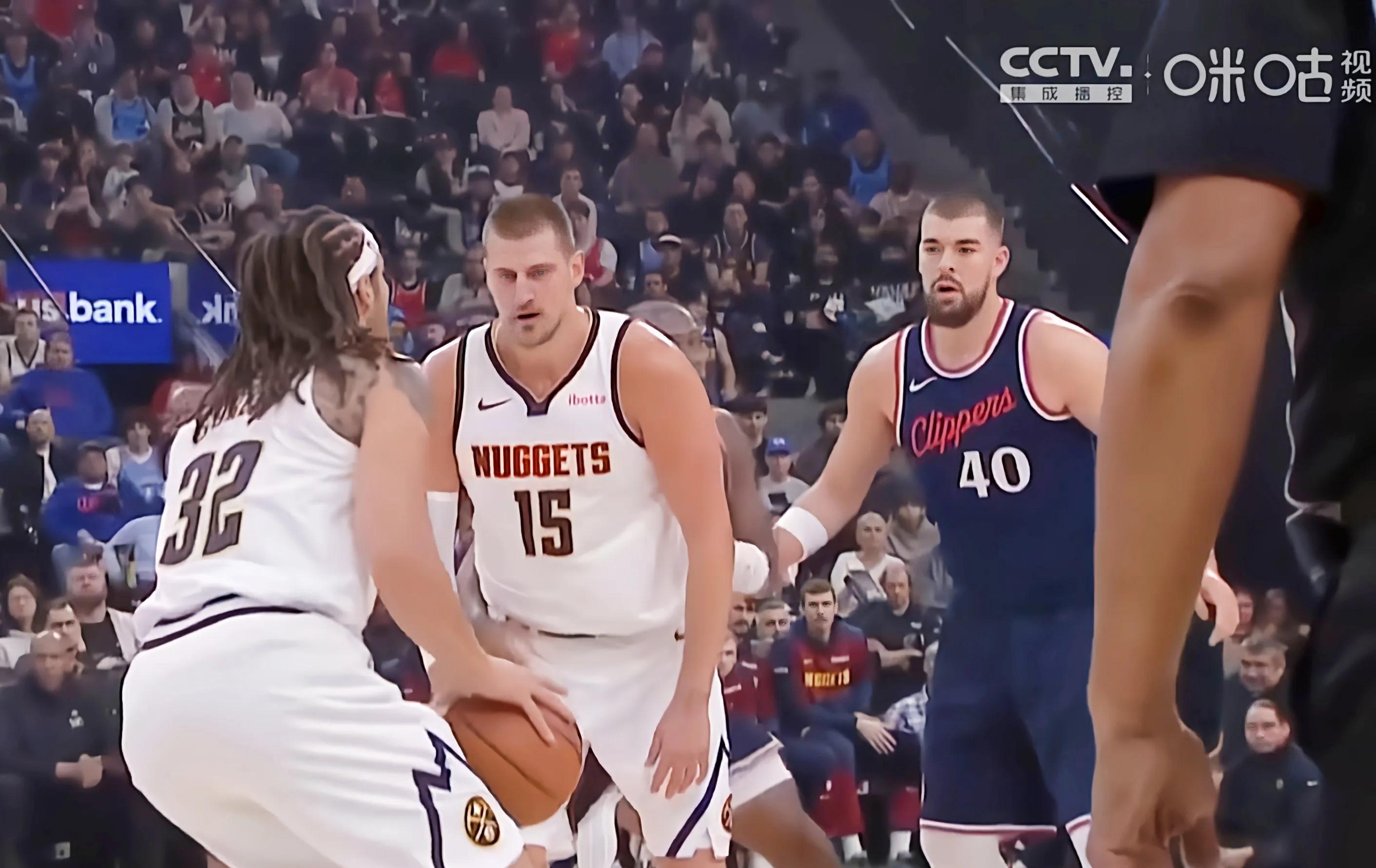 快船胜掘金，哈登再度发挥出色领队赢得比赛的简单介绍