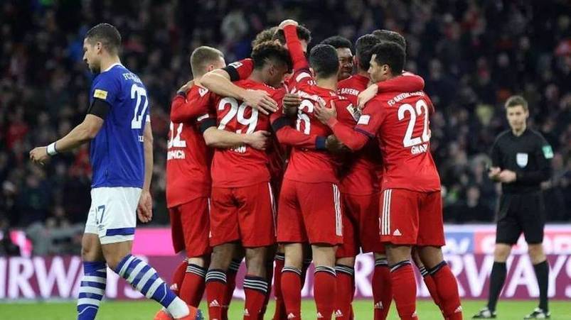 纽伦堡俱乐部在德国足球联赛中表现出色 纽伦堡俱乐部在德国足球联赛中表现出色