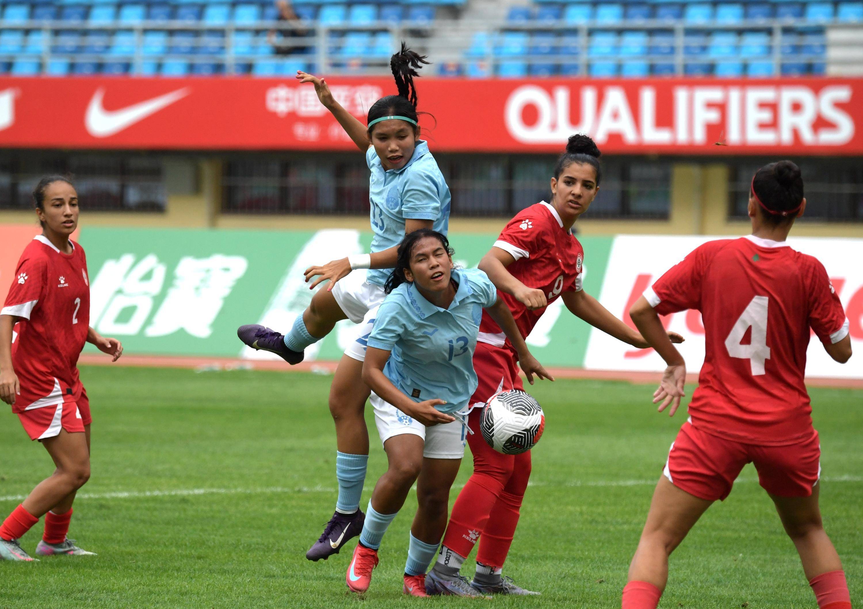 关于亚洲女足赛场火爆开赛,中国代表意气风发的信息 关于亚洲女足赛场火爆开赛,中国代表意气风发的信息