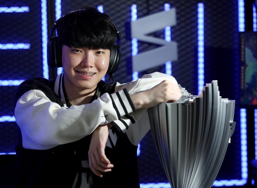 关于TSM横扫JDG，Meiko拿下关键大龙宿敌对决小组赛，引爆全场热议的信息