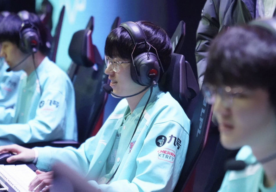 TES鏖战SHR，Scout完成史诗逆转焦点之战全球总决赛，留下经典瞬间的简单介绍