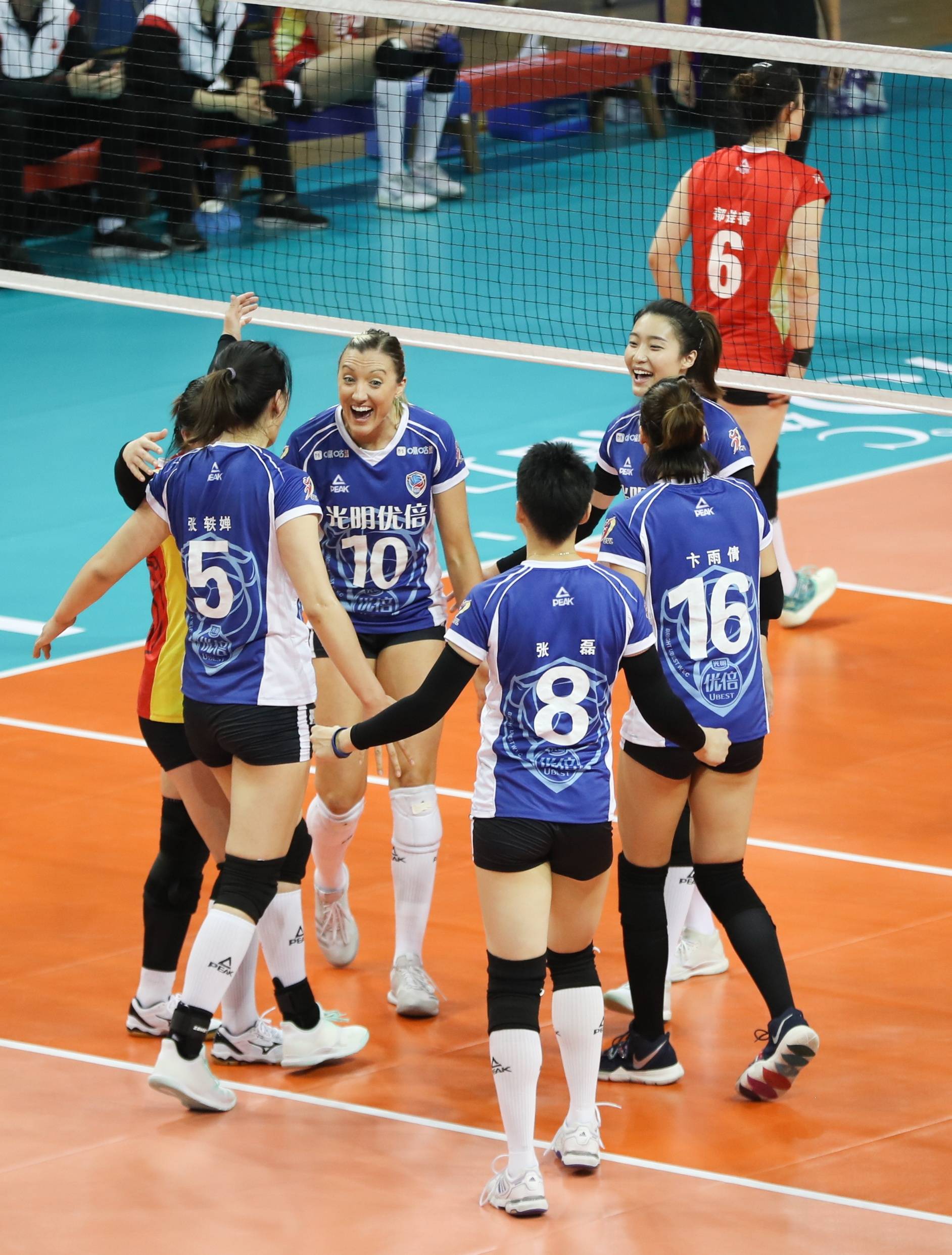 WBG险胜SHR，369单局斩获MVP强强对话四强赛，成为赛场最大亮点的简单介绍