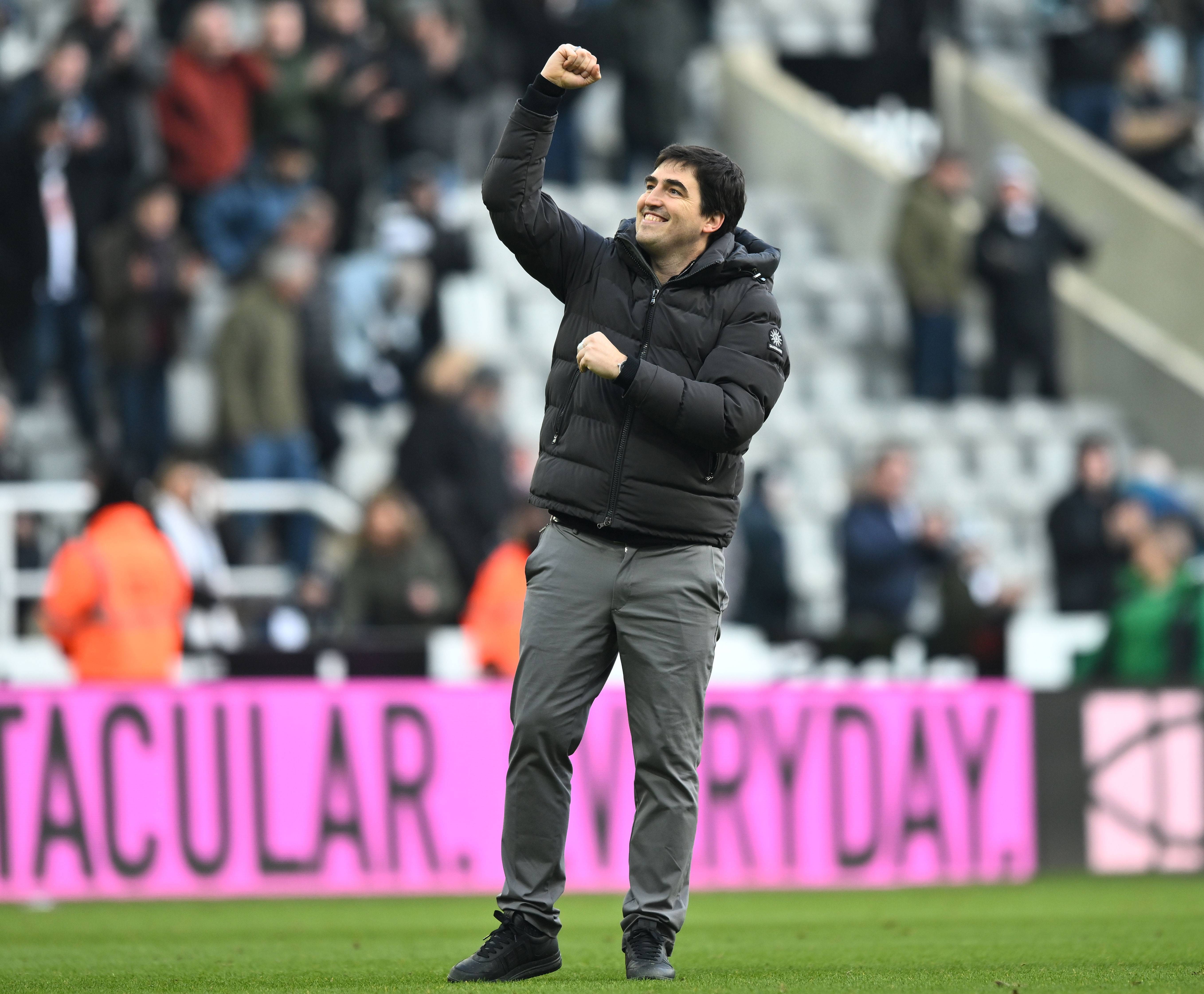 伯恩茅斯击败沃特福德,客场连胜实现 伯恩茅斯击败沃特福德,客场连胜实现