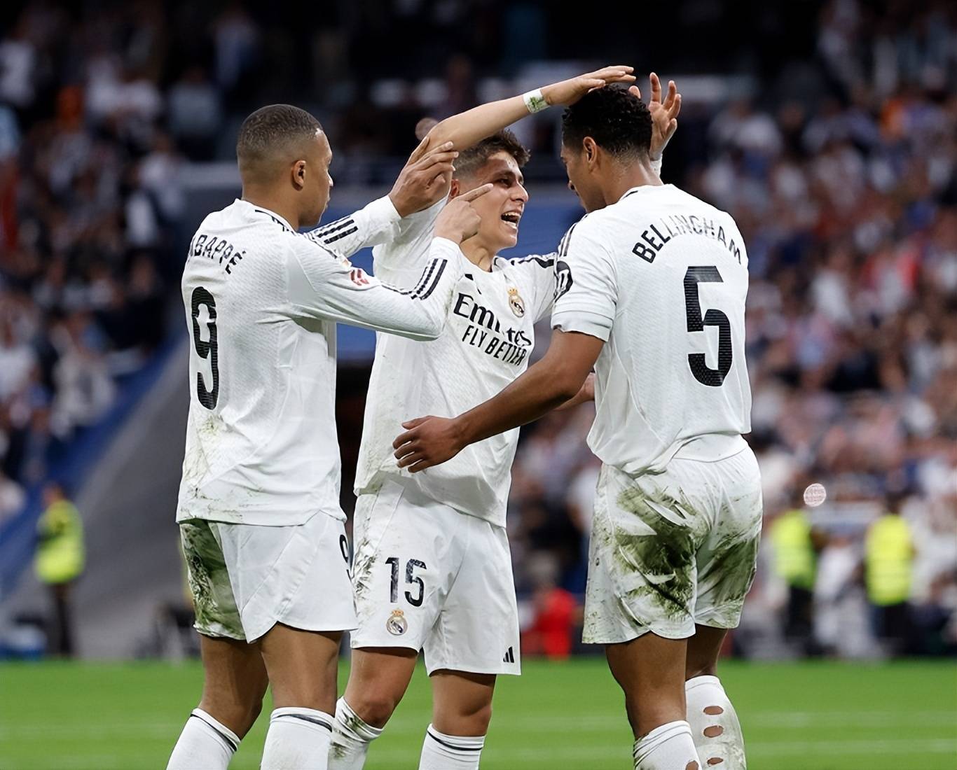 皇马绝杀淘汰对手,晋级半决赛 皇马绝杀淘汰对手,晋级半决赛