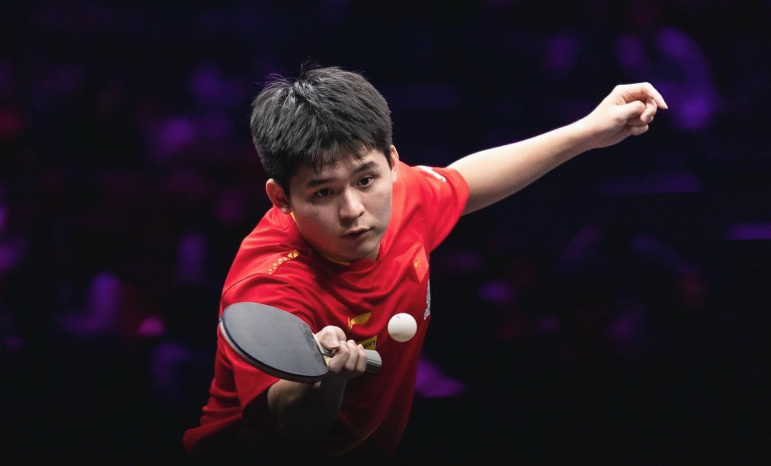 一位老将在比赛中表现出色,引发了许多热议 一位老将在比赛中表现出色,引发了许多热议