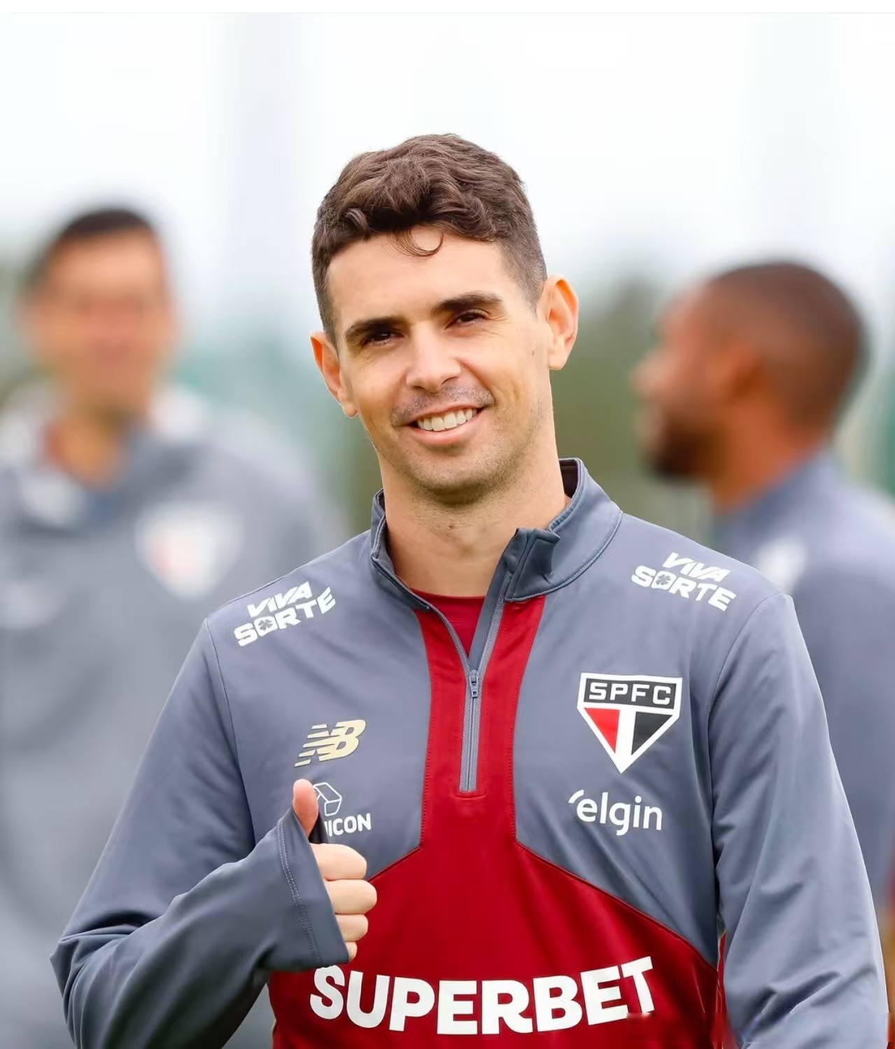 桑托斯赢得美洲冠军杯,新赛季士气高涨 桑托斯赢得美洲冠军杯,新赛季士气高涨