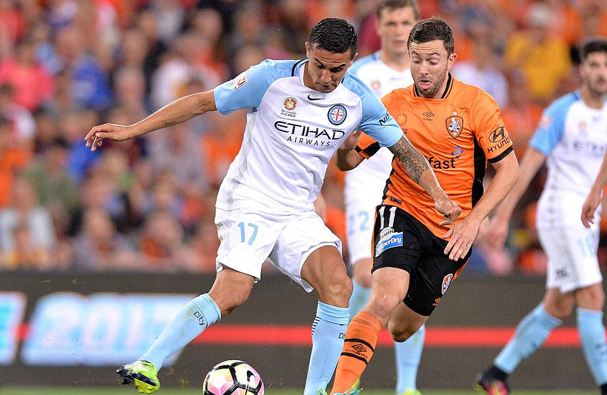 备受瞩目的比赛，墨尔本城对阵泰国球队武里南联