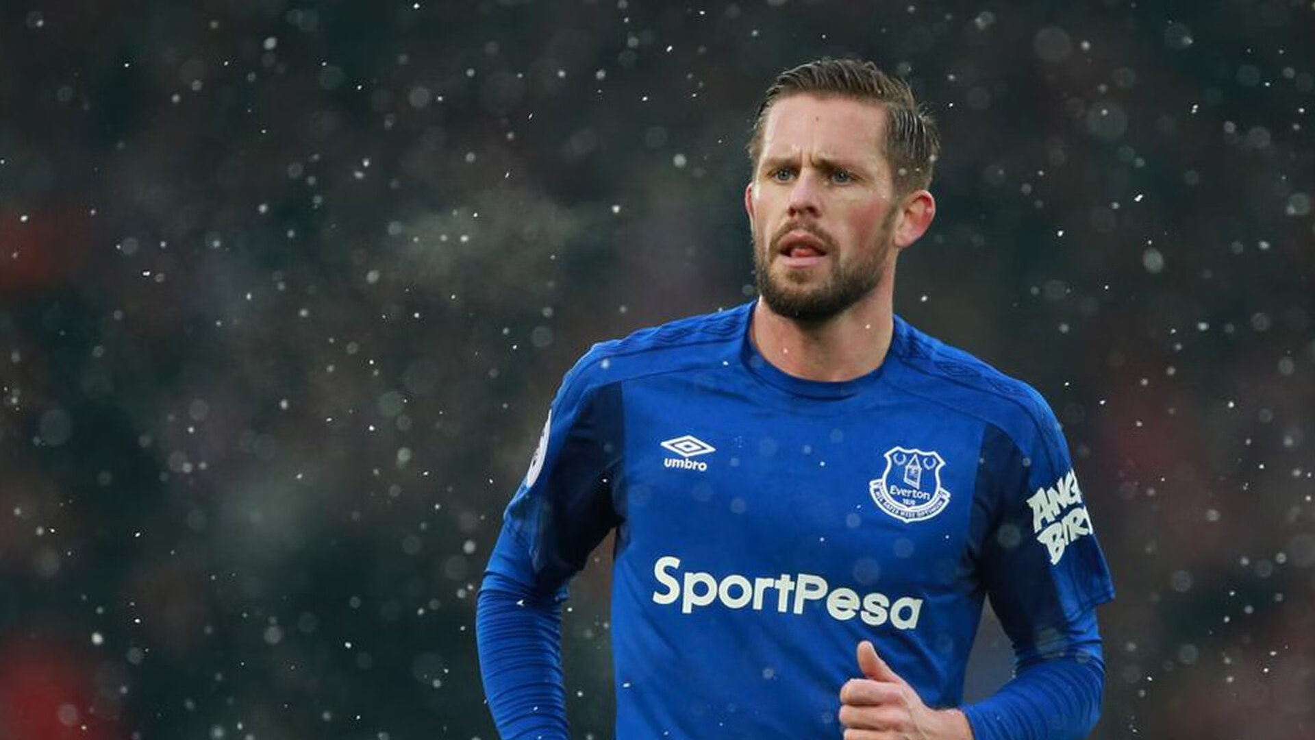 从配角到英雄,武切维奇27+15化身关键先生,导演开拓者神奇逆转