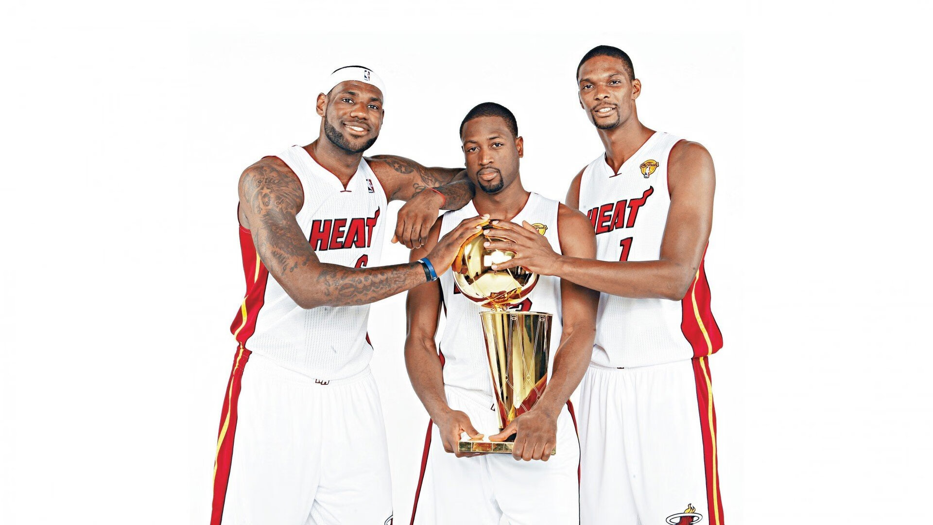 救赎与意外，个体闪光与团队奇迹的足球之夜